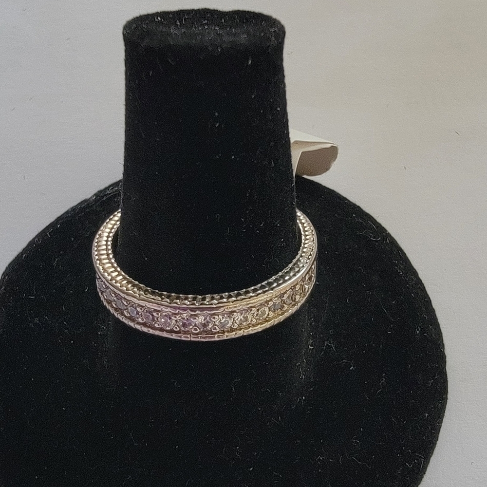 Great Condition 18K GP Silver Ring.